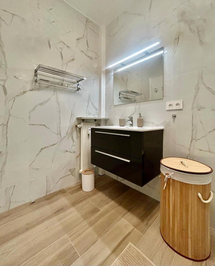 Menton Centre, Jardin Bioves, Casino Apartment Exterior foto